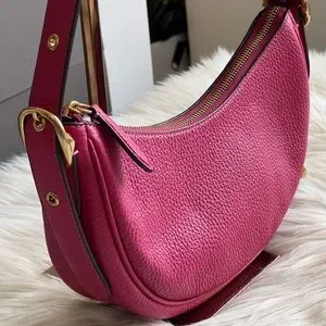 CC439 Coach Luna Shoulder Bag
